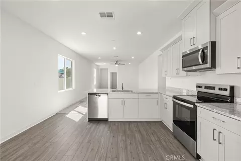 Entry Way - 42471 Aruba Dr, Indio, CA 92201 photo 2 of 2