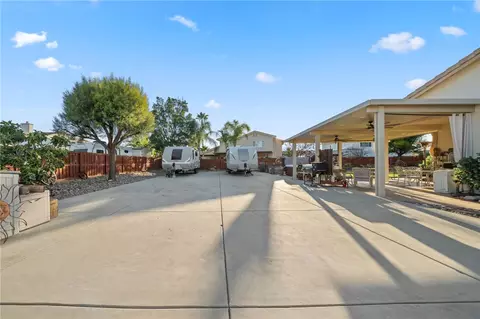 Exterior - 729 Smith, Hemet, CA 92544 photo 15 of 18