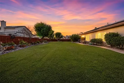 Exterior - 729 Smith, Hemet, CA 92544 photo 11 of 18