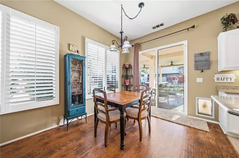 Dining - 729 Smith, Hemet, CA 92544 photo 4 of 4
