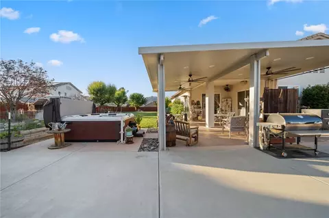 Exterior - 729 Smith, Hemet, CA 92544 photo 4 of 18