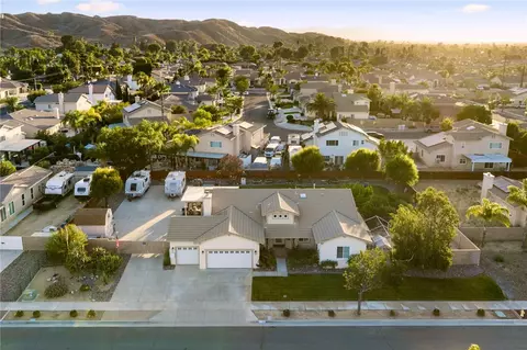 View/Area - 729 Smith, Hemet, CA 92544 photo 1 of 4