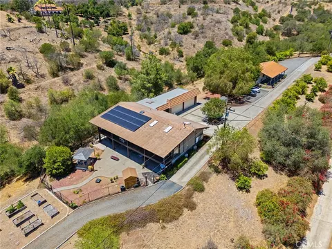 View/Area - 750 Stewart Cyn, Fallbrook, CA 92028 photo 2 of 9