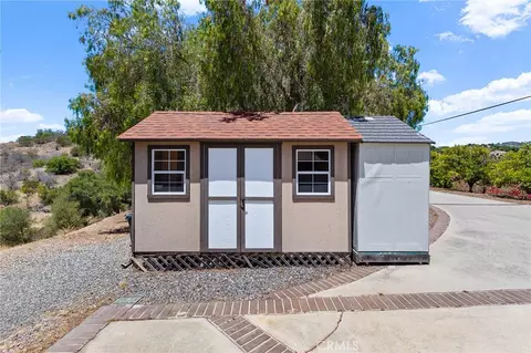 Exterior - 750 Stewart Cyn, Fallbrook, CA 92028 photo 4 of 14