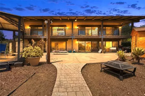 Exterior - 750 Stewart Cyn, Fallbrook, CA 92028 photo 11 of 14