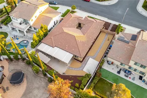 View/Area - 42642 Rivera Drive Dr, Temecula, CA 92592 photo 2 of 7