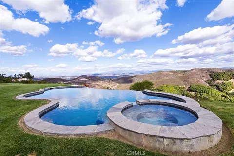 Exterior - 27630 Morning Glory Cir, Temecula, CA 92590 photo 7 of 17
