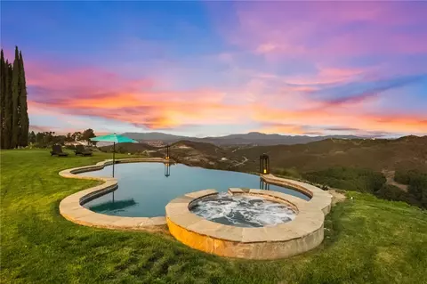Exterior - 27630 Morning Glory Cir, Temecula, CA 92590 photo 16 of 17