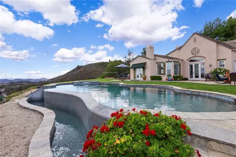Exterior - 27630 Morning Glory Cir, Temecula, CA 92590 photo 3 of 17