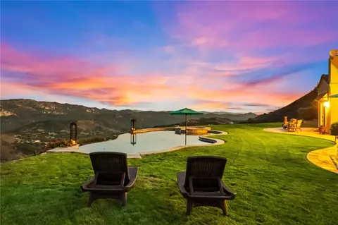 Exterior - 27630 Morning Glory Cir, Temecula, CA 92590 photo 10 of 17