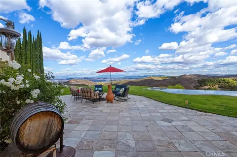 Exterior - 27630 Morning Glory Cir, Temecula, CA 92590 photo 8 of 17