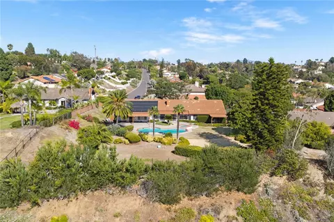 View/Area - 2415 Eucalyptus, Escondido, CA 92029 photo 3 of 7