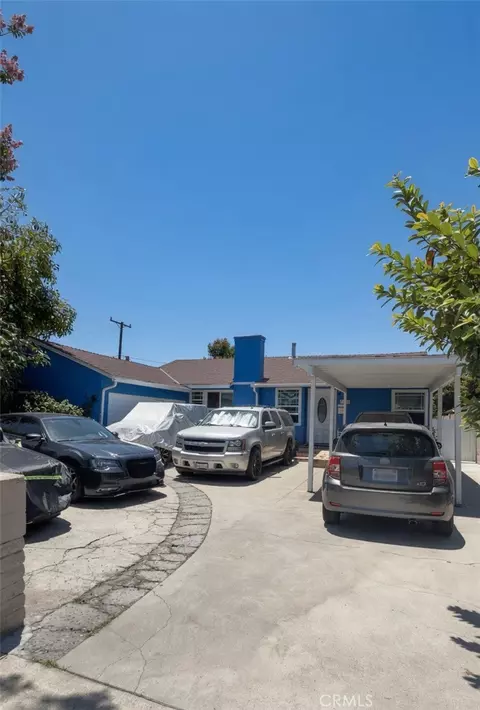 1202 N Townsend, Santa Ana, CA 92703