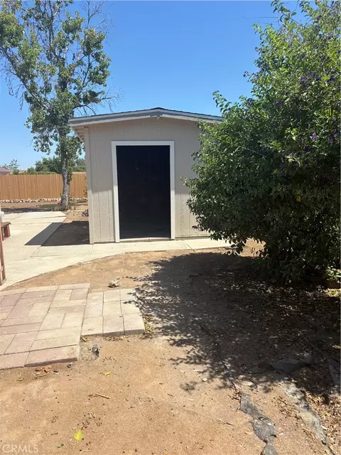 Exterior - 24788 Split Rail Rd, Wildomar, CA 92595 photo 6 of 13