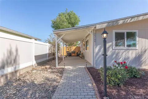 Exterior - 24788 Split Rail Rd, Wildomar, CA 92595 photo 3 of 23