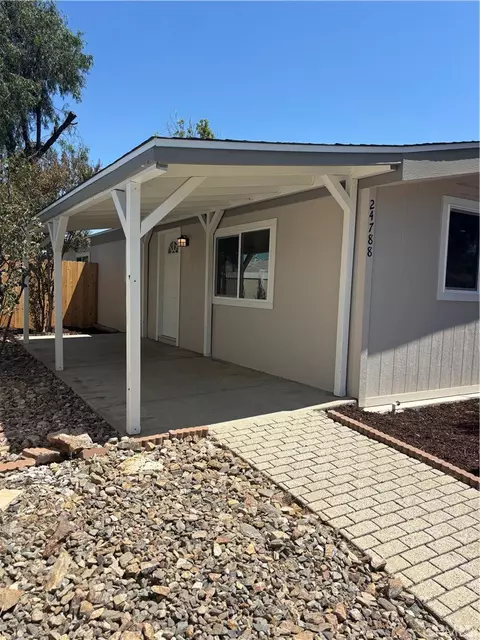 Exterior - 24788 Split Rail Rd, Wildomar, CA 92595 photo 3 of 13
