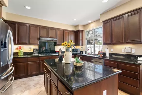 Kitchen - 40153 Medford Rd, Temecula, CA 92591 photo 4 of 4