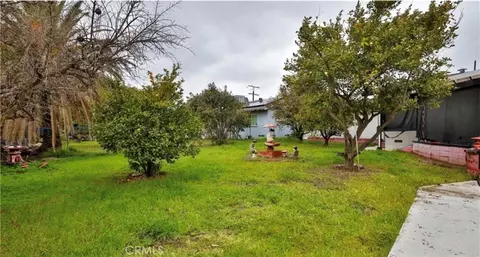 Exterior - 477 E Van Koevering, Rialto, CA 92376 photo 2 of 4