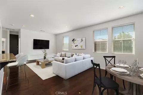 Living - 43114 Avenida Abril, Temecula, CA 92592 photo 1 of 4