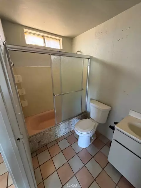 Bath - 38400 Fischer Rd, Anza, CA 92539 photo 2 of 5