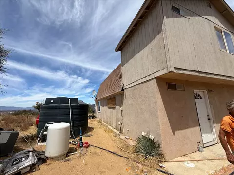 Exterior - 38400 Fischer Rd, Anza, CA 92539 photo 3 of 12