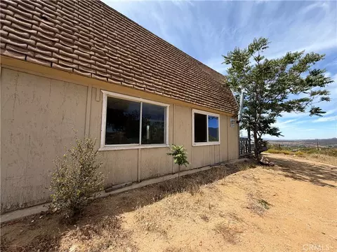 Exterior - 38400 Fischer Rd, Anza, CA 92539 photo 2 of 12