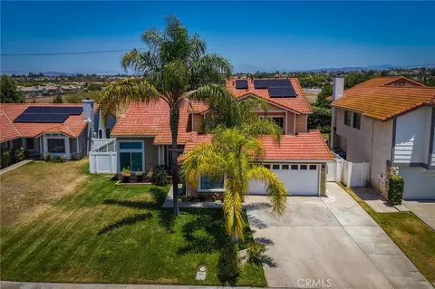 View/Area - 45948 Parsippany Ct, Temecula, CA 92592 photo 3 of 7