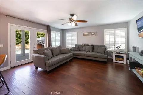 Living - 45948 Parsippany Ct, Temecula, CA 92592 photo 4 of 5