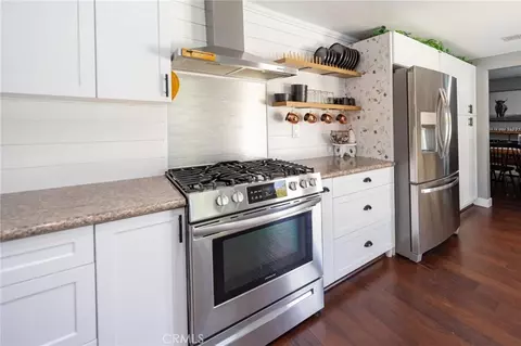 Kitchen - 45948 Parsippany Ct, Temecula, CA 92592 photo 6 of 7