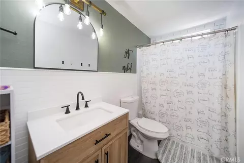 Bath - 45948 Parsippany Ct, Temecula, CA 92592 photo 4 of 4