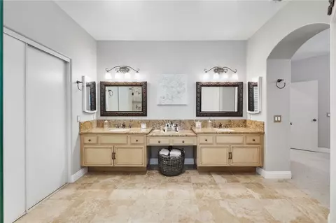 Bath - 33146 Terrace, Temecula, CA 92592 photo 3 of 4