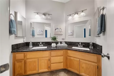Bath - 33146 Terrace, Temecula, CA 92592 photo 4 of 4