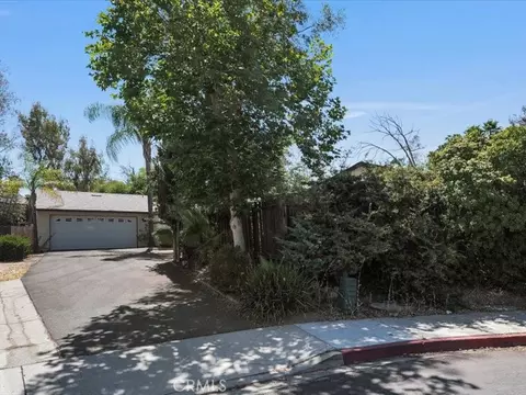 Exterior - 41041 Via Halcon, Temecula, CA 92591 photo 1 of 11