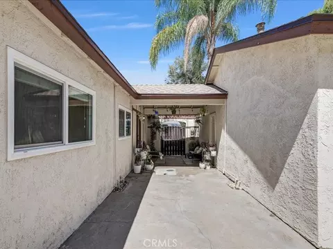 Exterior - 41041 Via Halcon, Temecula, CA 92591 photo 5 of 11