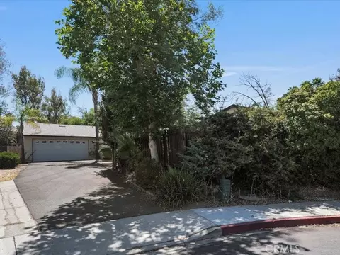 Exterior - 41041 Via Halcon, Temecula, CA 92591 photo 1 of 11
