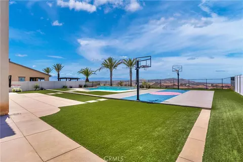 Exterior - 17195 Compass Dr, Riverside, CA 92503 photo 9 of 16