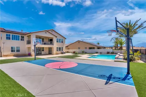 Exterior - 17195 Compass Dr, Riverside, CA 92503 photo 10 of 16