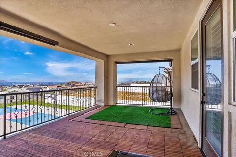 Exterior - 17195 Compass Dr, Riverside, CA 92503 photo 7 of 16