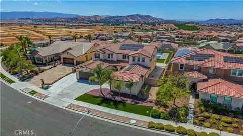 View/Area - 17195 Compass Dr, Riverside, CA 92503 photo 1 of 5