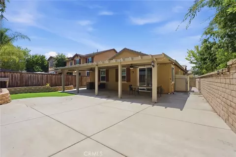 Exterior - 32634 Ritchart Ct, Temecula, CA 92592 photo 4 of 6