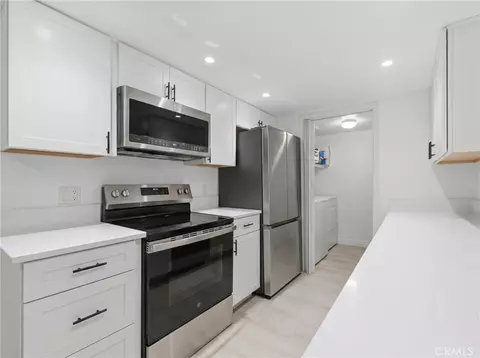 12023 Alta Carmel Ct #253, San Diego, CA 92128