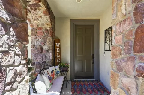 Exterior - 31528 Mendocino Ct, Temecula, CA 92592 photo 3 of 17