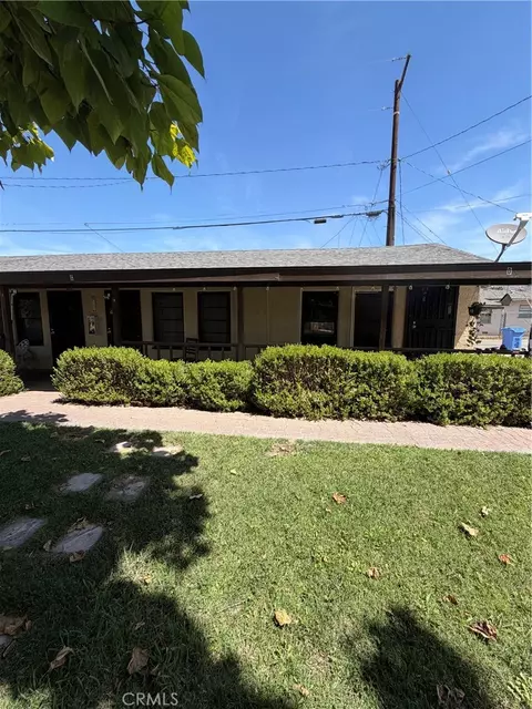 Exterior - 281 E Main, San Jacinto, CA 92583 photo 2 of 16