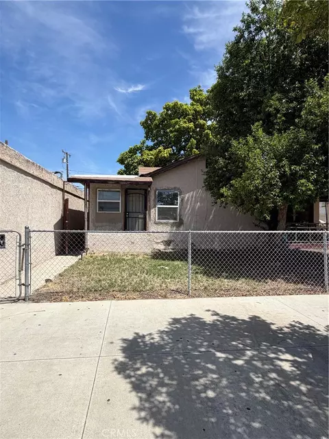 Exterior - 281 E Main, San Jacinto, CA 92583 photo 15 of 16