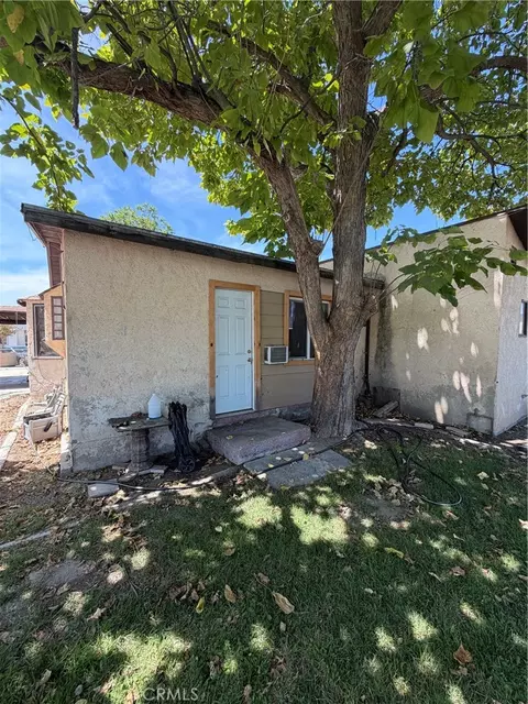 Exterior - 281 E Main, San Jacinto, CA 92583 photo 5 of 16