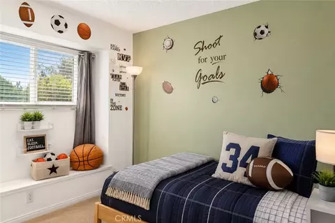 Bedroom - 4244 Esperanza, Oceanside, CA 92056 photo 4 of 7