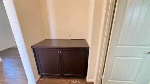 Entry Way - 3237 E Mount Rainier Dr, Ontario, CA 91762 photo 6 of 10