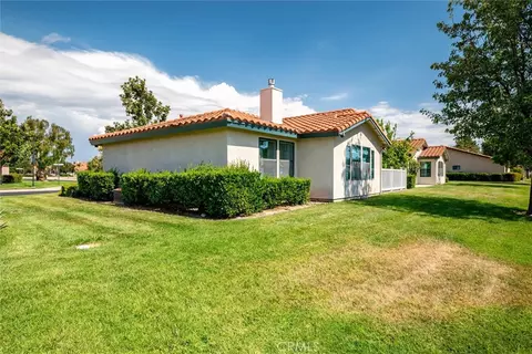 Exterior - 1065 Mountain Vw, Hemet, CA 92545 photo 3 of 4