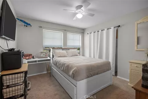 Bedroom - 1065 Mountain Vw, Hemet, CA 92545 photo 6 of 6