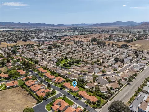 View/Area - 1065 Mountain Vw, Hemet, CA 92545 photo 4 of 6